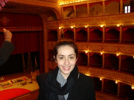 Bettina (dal Brasile) al Teatro Filippo Marchetti
